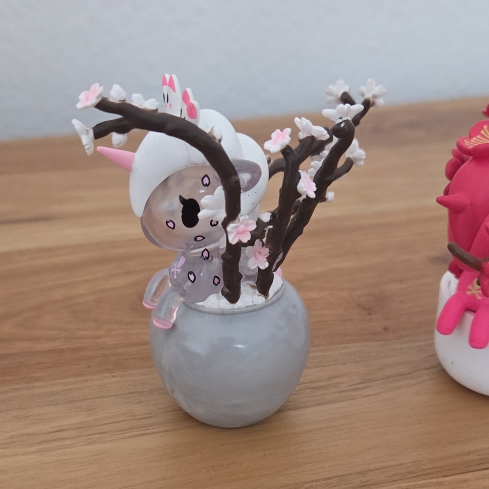 Tokidoki Botanical Harmony Unicorno Cherry Blossom Hanami Faith - Picture 4 of 7